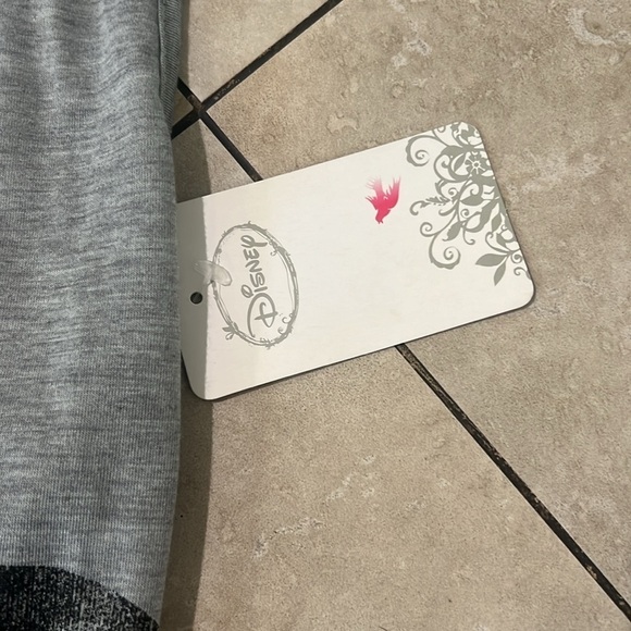 NWT Disney Minnie Mouse Open Back Tank - Picture 3 of 7